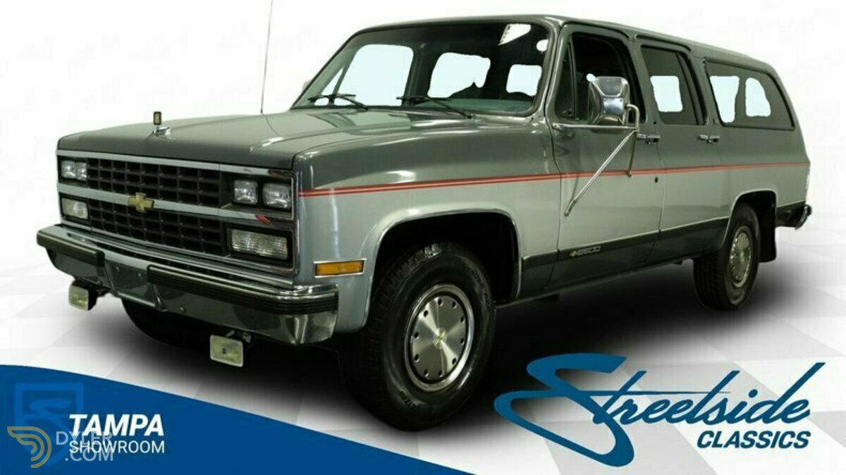 1990 Chevrolet Suburban R2500, foto 1
