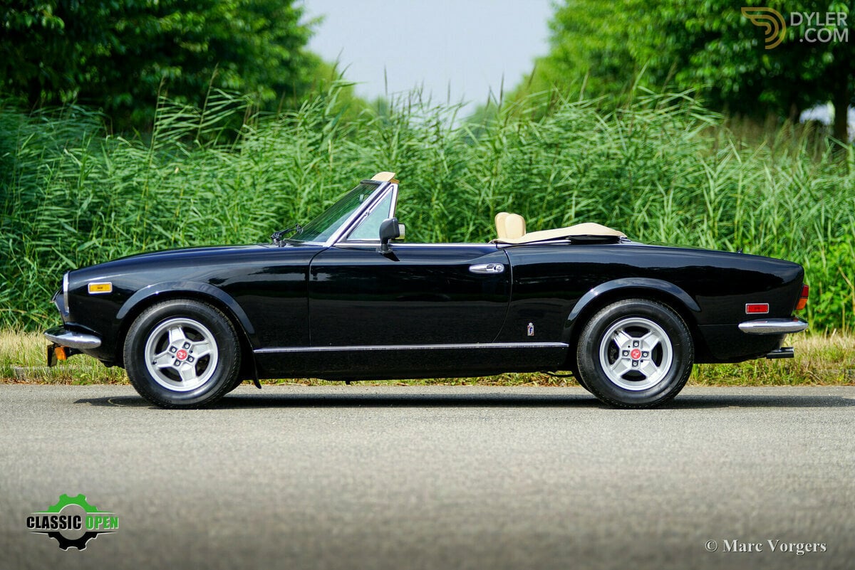 1981 Fiat 2000 Spider, foto 3