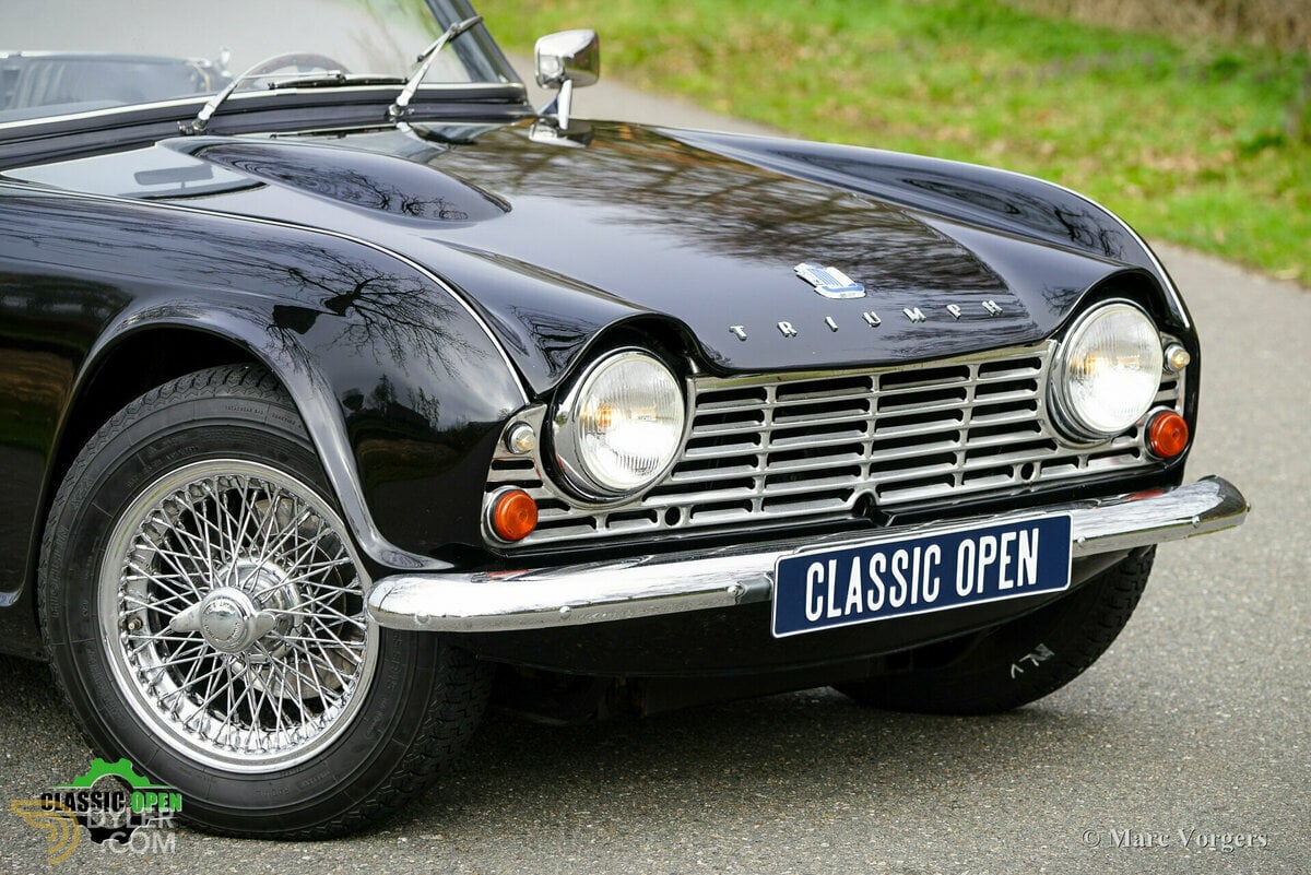 1965 Triumph TR4 Overdrive, foto 2