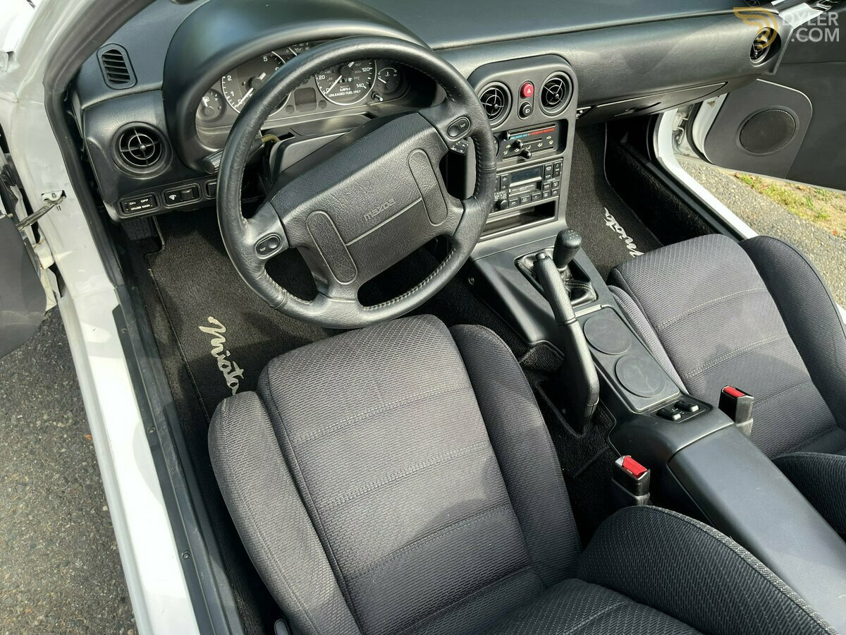 1992 Mazda MX-5 convertible, foto 2