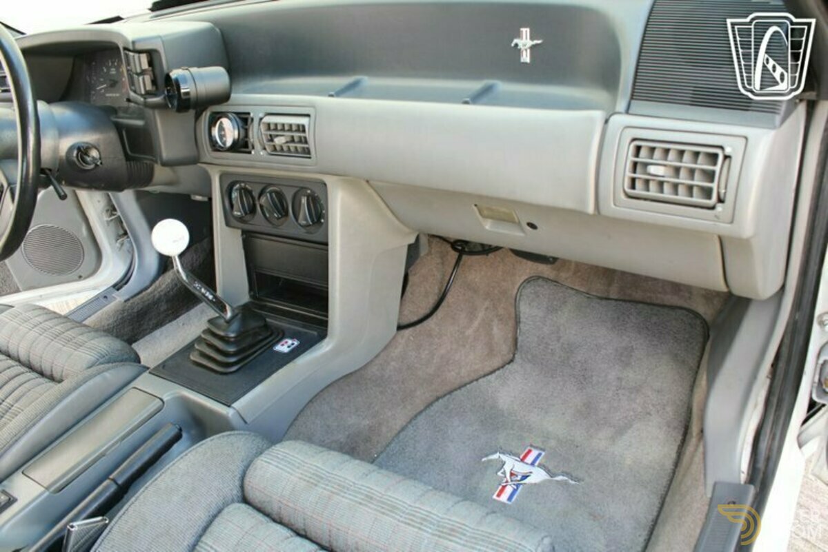 1989 Ford Mustang, foto 6
