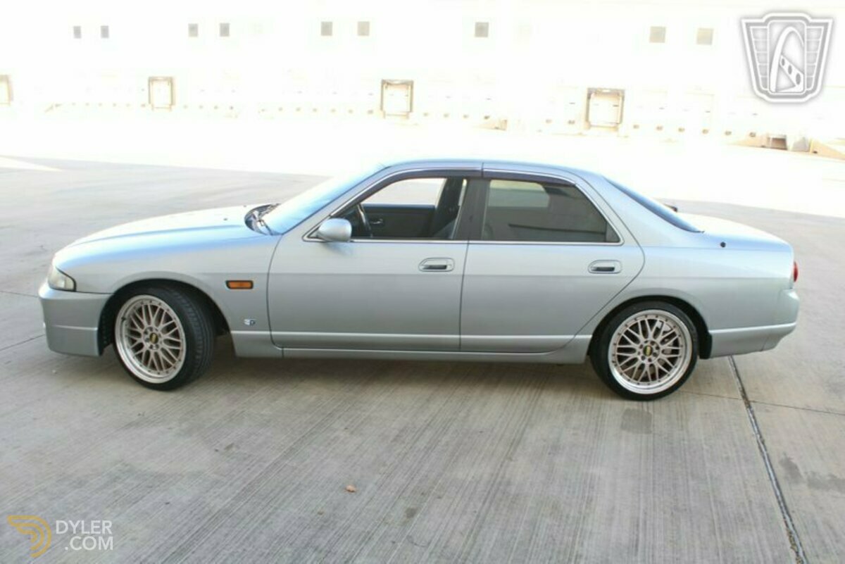 1996 Nissan Skyline, foto 2