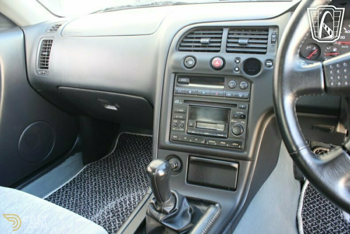 1996 Nissan Skyline, foto 6