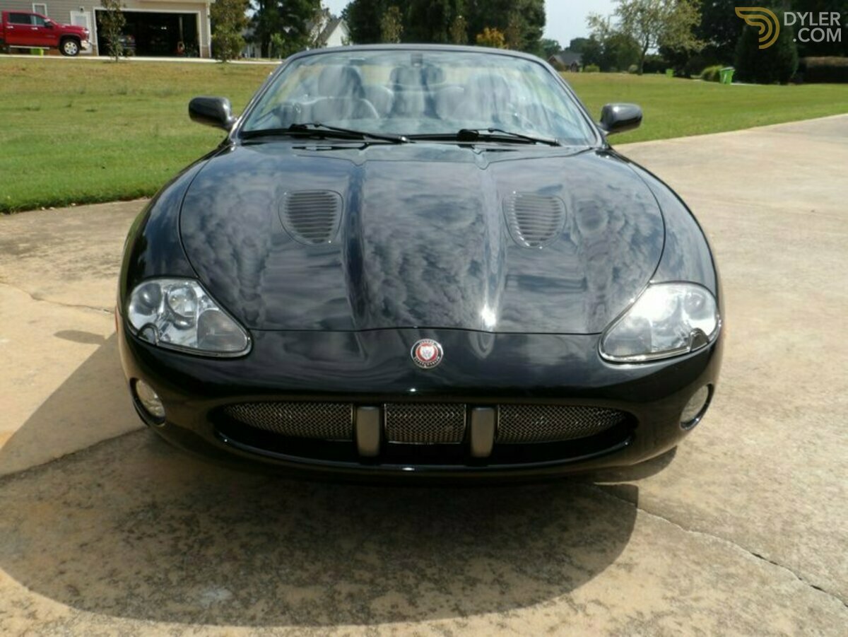2001 Jaguar XKR, foto 3