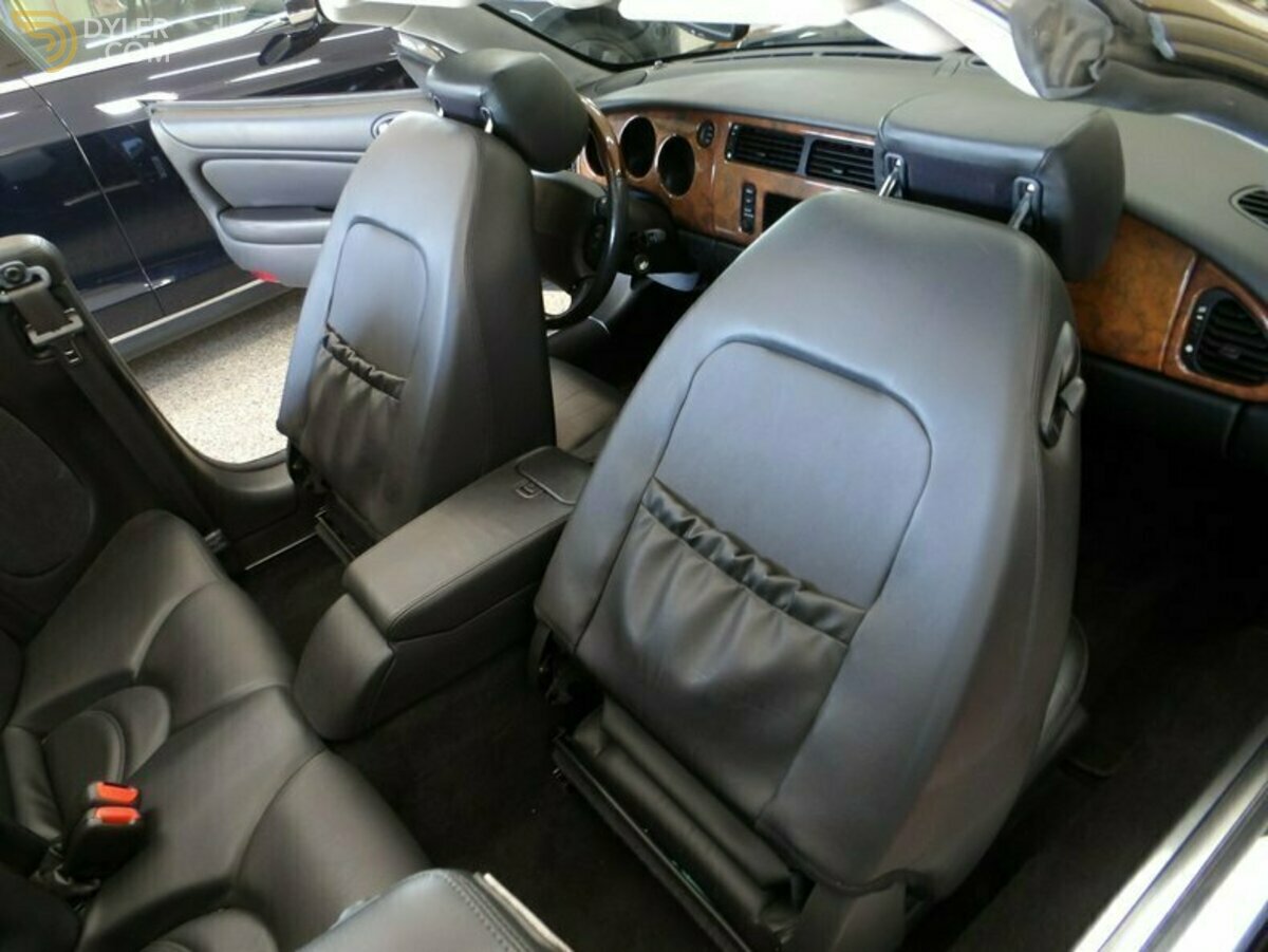 2001 Jaguar XKR, foto 7