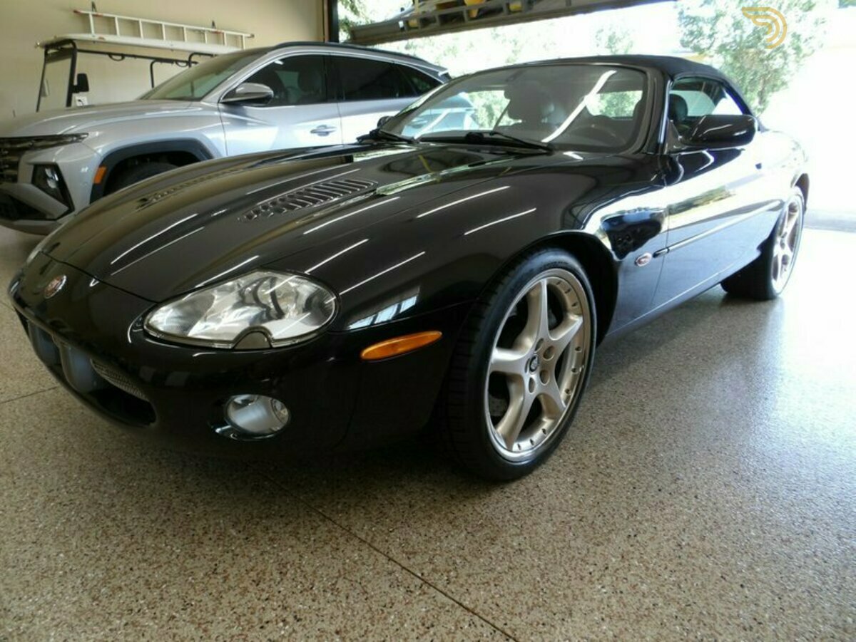 2001 Jaguar XKR, foto 10