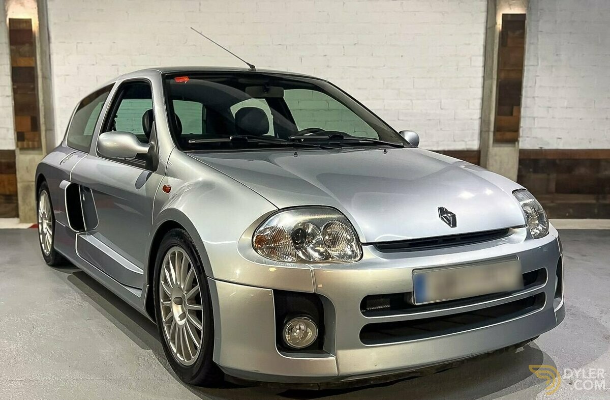 2001 Renault Clio Sport V6, foto 1