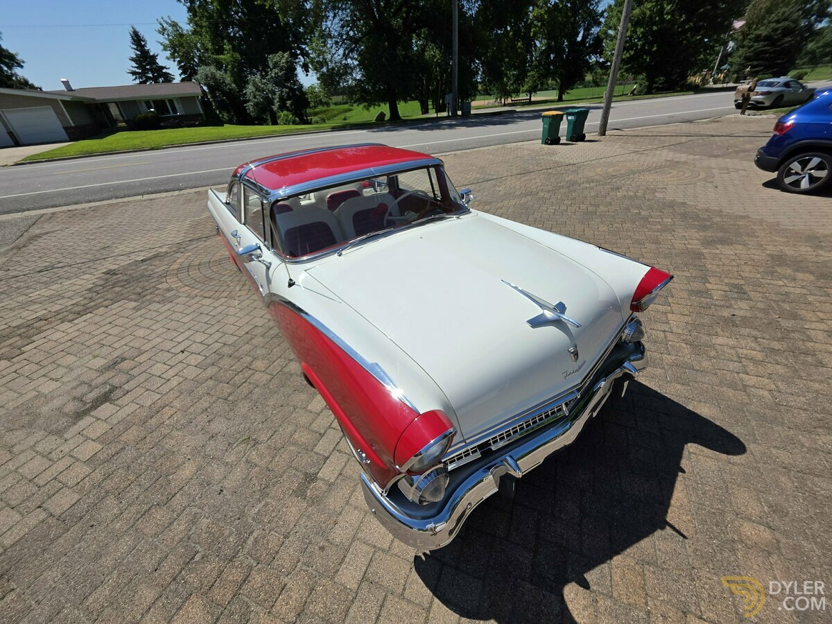 1955 Ford Crown Victoria, foto 3