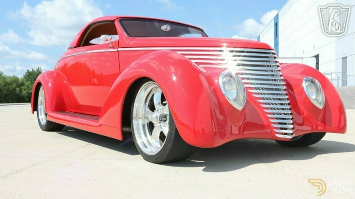 1937 Ford Custom, foto 2