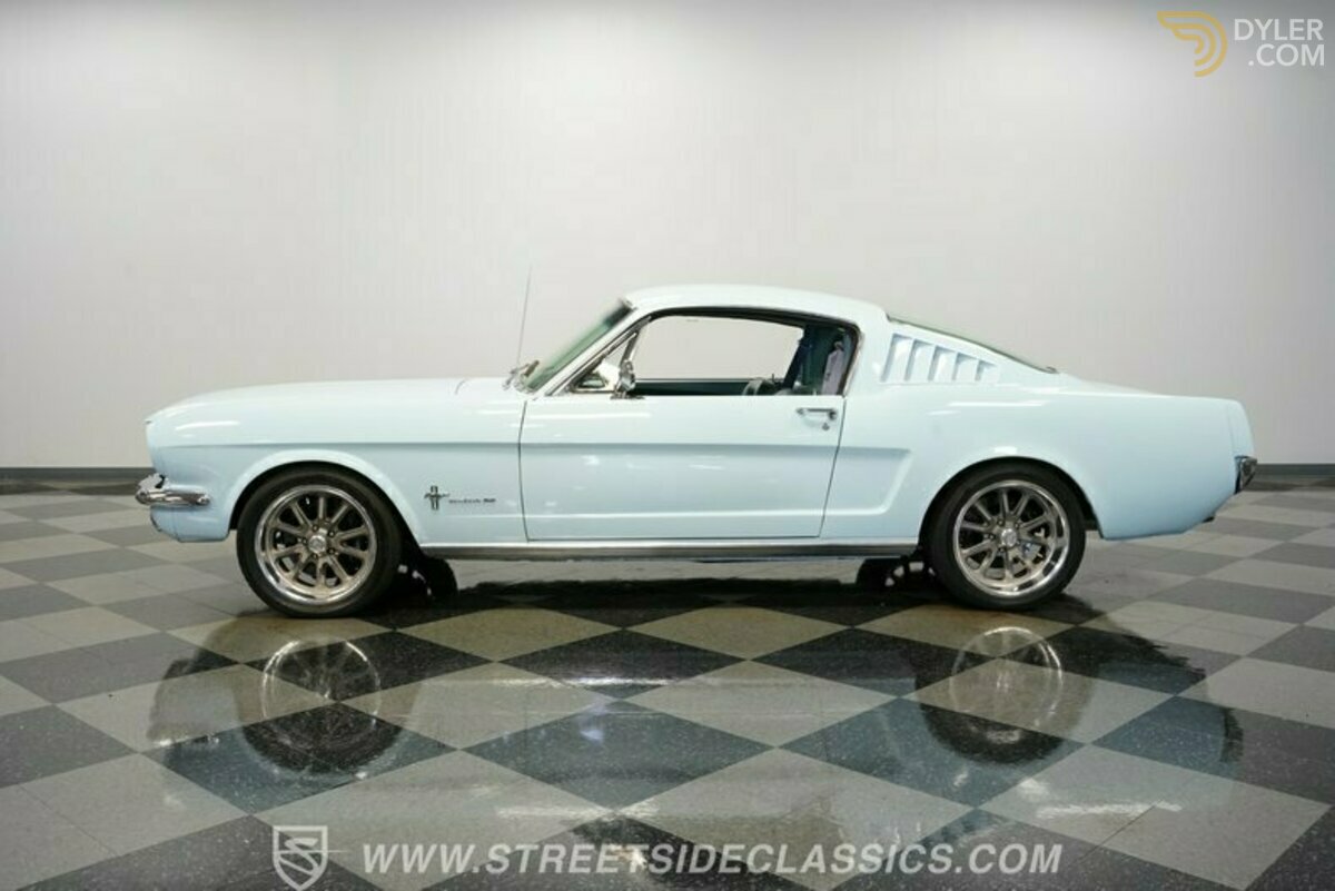 1966 Ford Mustang Restomod, foto 2
