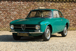 Alfa Romeo GTV Coupe 1972 Green