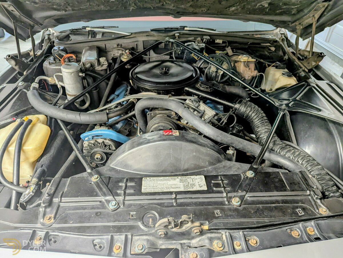 1977 Cadillac Coupe de Ville 2 door, foto 11