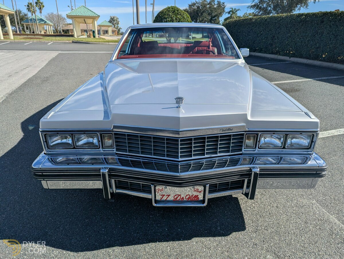 1977 Cadillac Coupe de Ville 2 door, foto 1