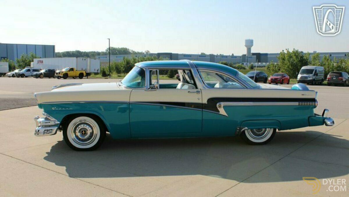 1956 Ford Fairlane Meteor Rideau Crown Victoria, foto 6