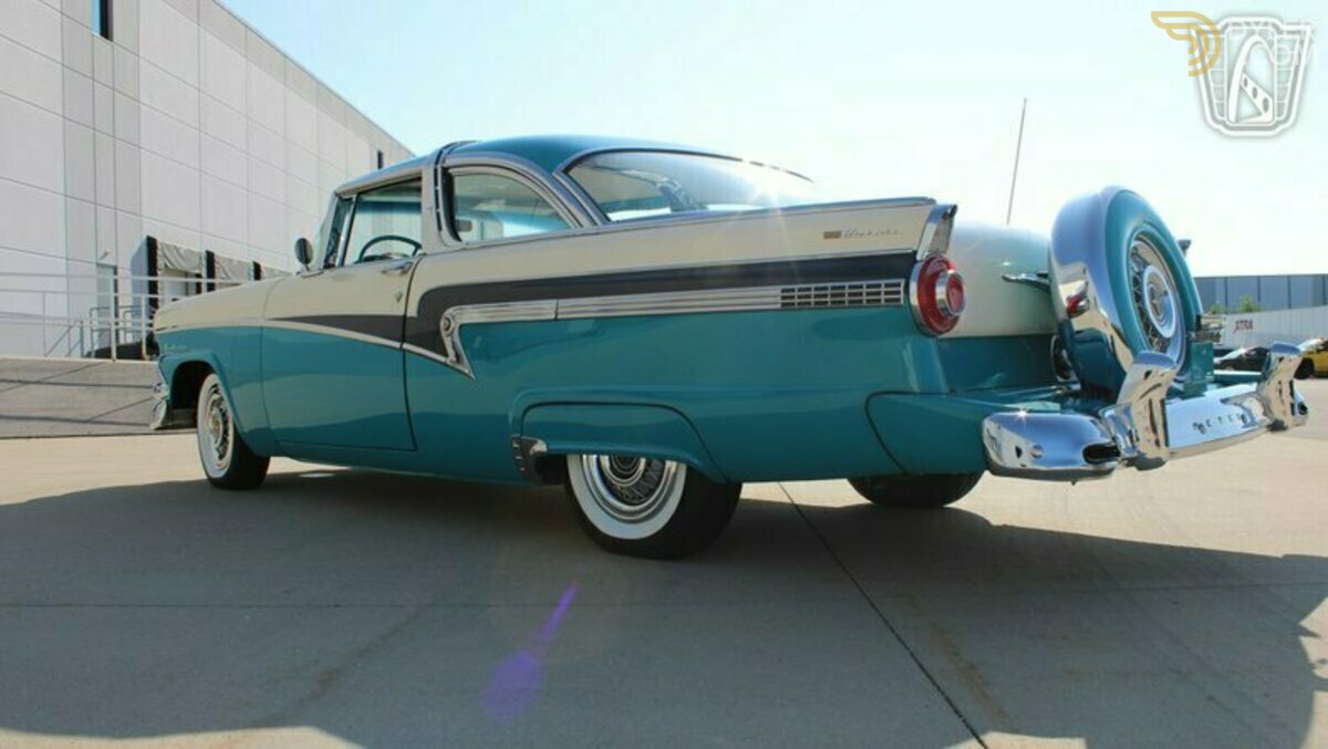 1956 Ford Fairlane Meteor Rideau Crown Victoria, foto 10