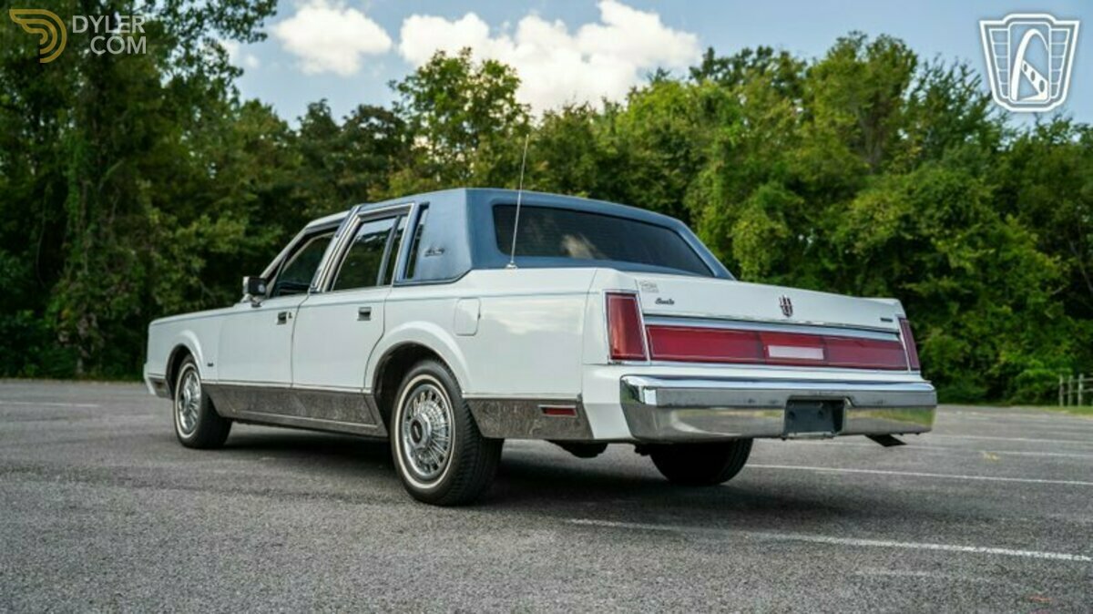 1985 Lincoln Town Car Signature Series, foto 12
