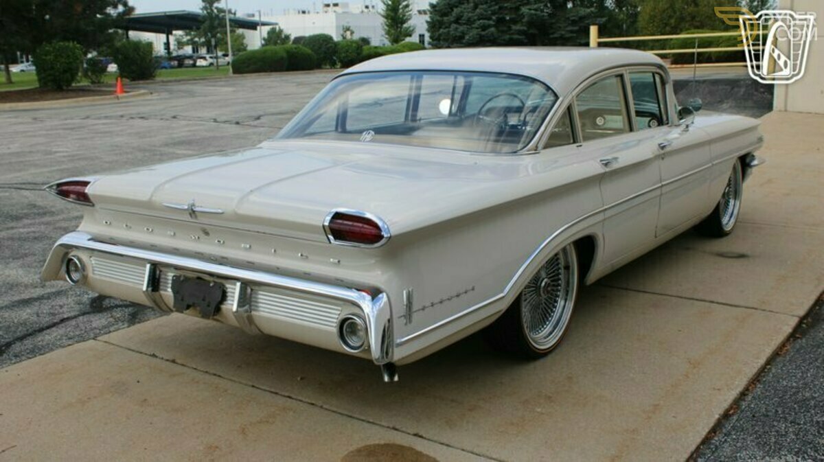 1960 Oldsmobile 88, foto 3