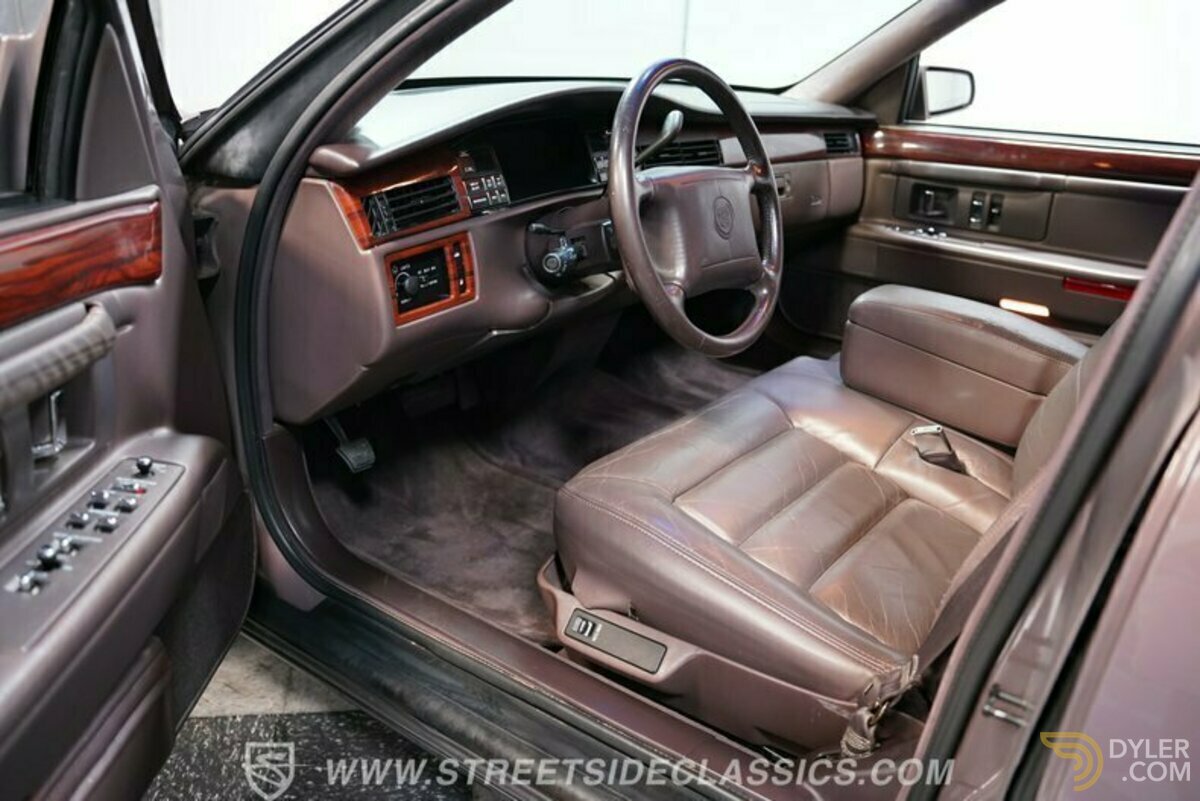 1995 Cadillac DeVille, foto 4