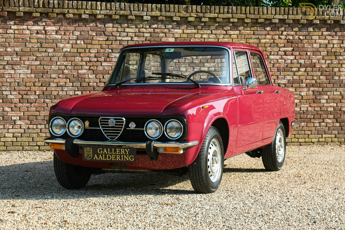 1975 Alfa Romeo Giulia Nuova Super, foto 2