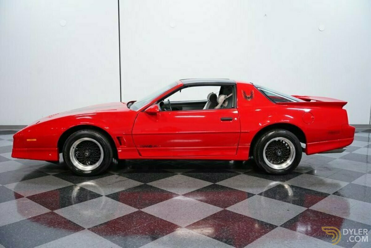 1989 Pontiac Firebird Trans Am WS6, foto 2