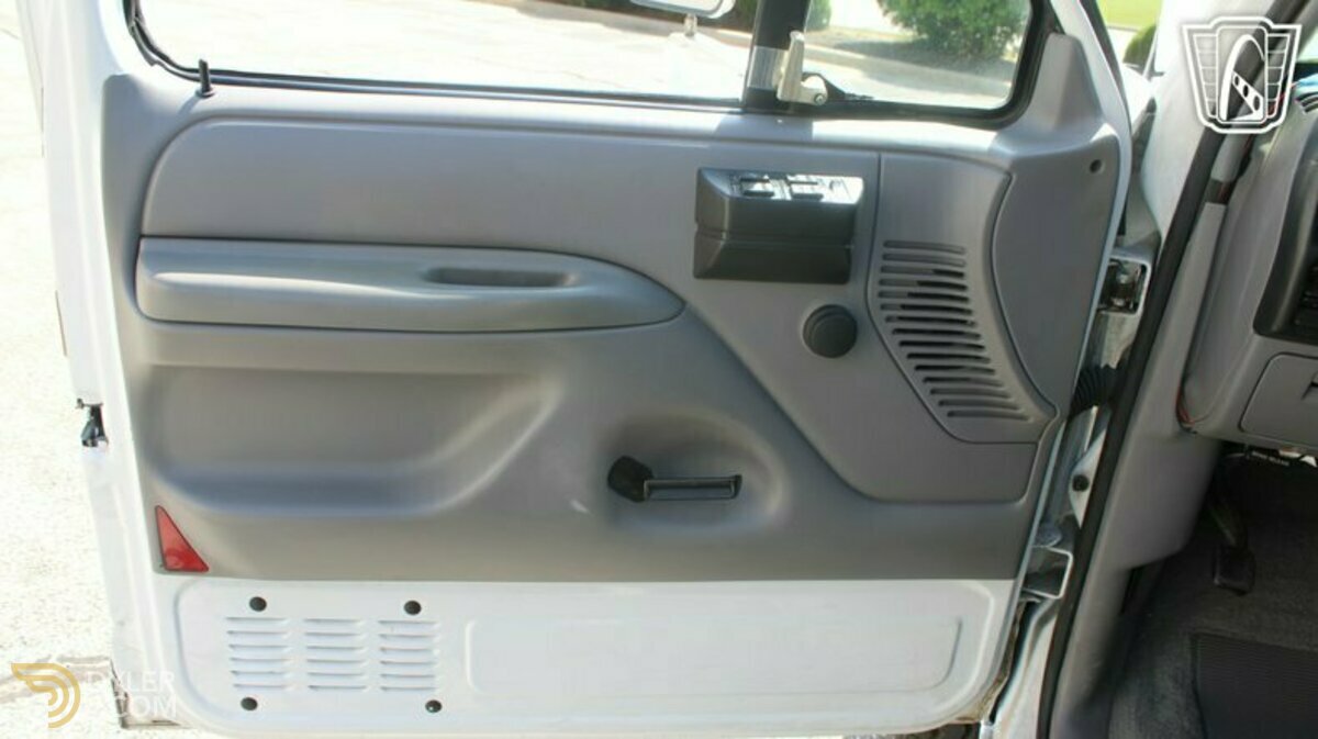 1997 Ford F-350, foto 10