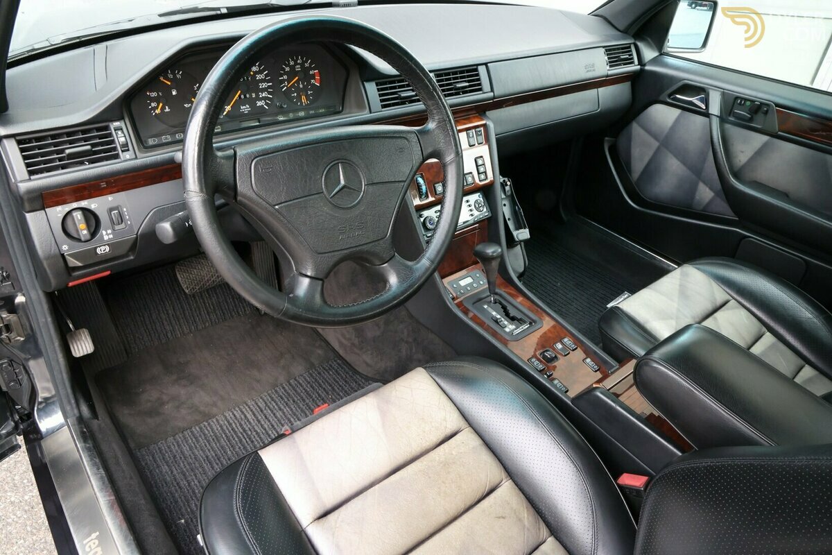 1994 Mercedes-Benz E500 Limited, foto 3