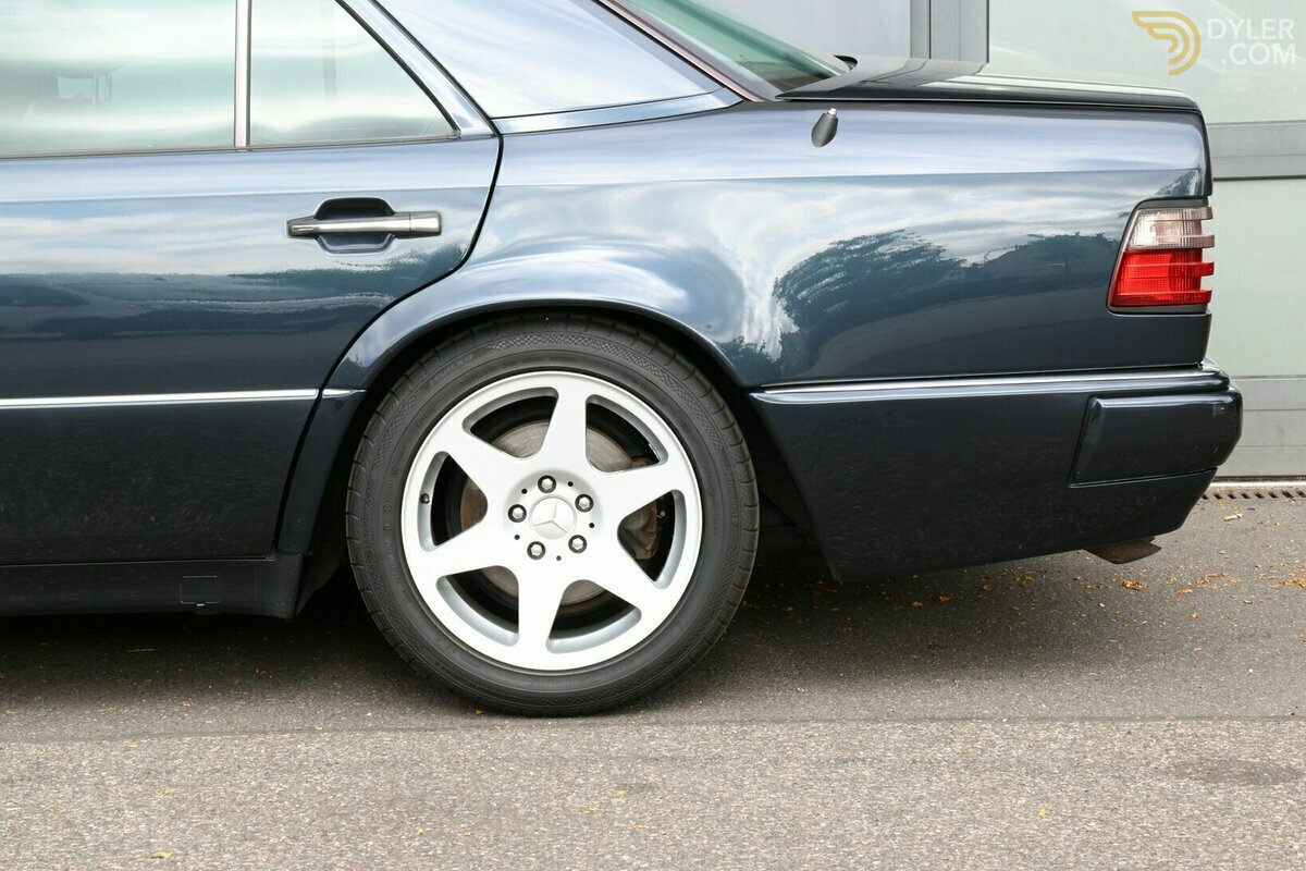 1994 Mercedes-Benz E500 Limited, foto 12