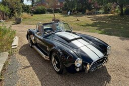 AC Cobra DAX Cabriolet / Roadster 2013 Schwarz
