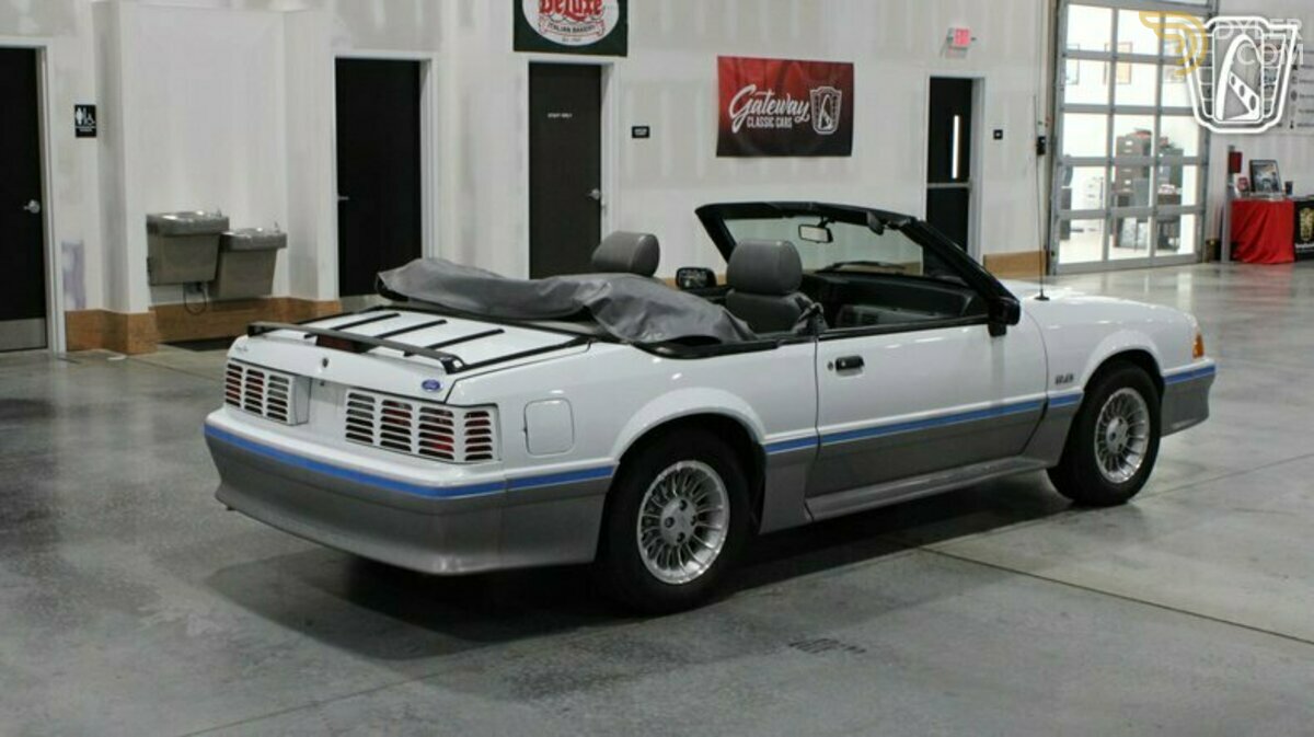 1988 Ford Mustang, foto 4