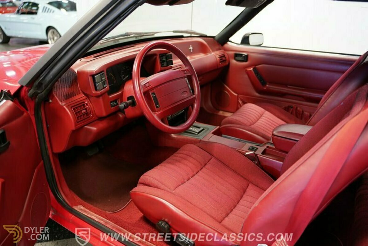 1992 Ford Mustang LX/GT Convertible, foto 4
