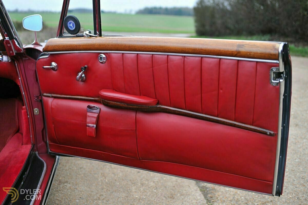 1960 Mercedes-Benz 220 SE, foto 11