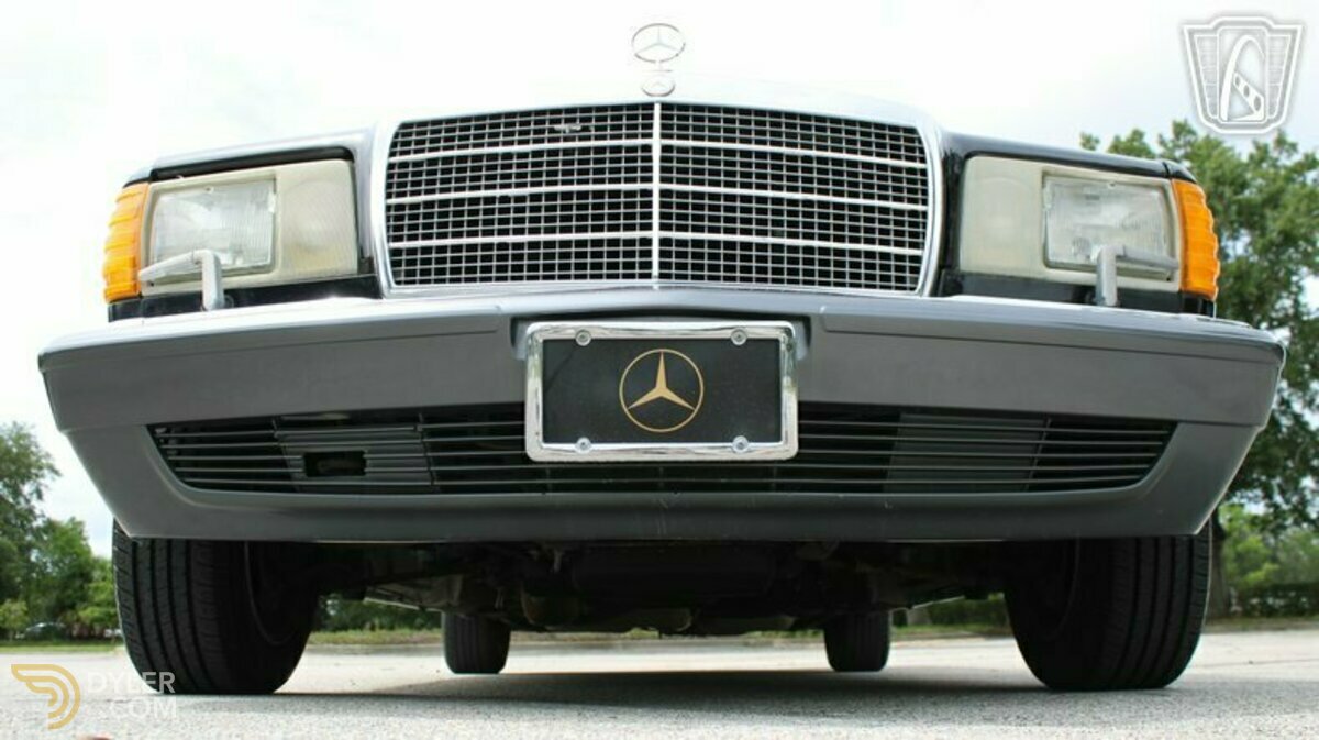 1991 Mercedes-Benz 560 SEL, foto 4