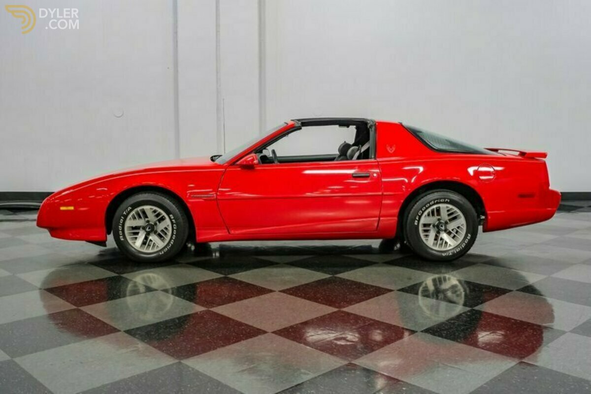 1992 Pontiac Firebird, foto 2