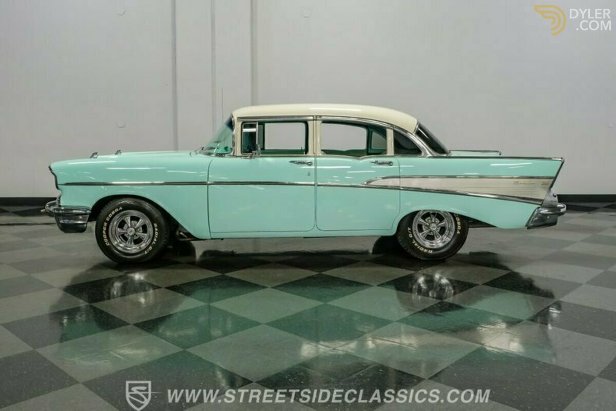 1957 Chevrolet Sedan 4 Door Sedan, foto 2