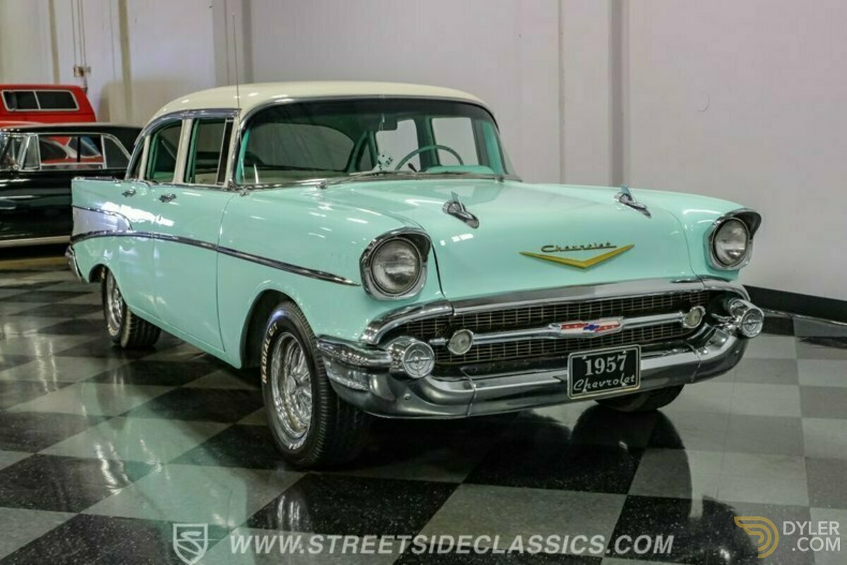 1957 Chevrolet Sedan 4 Door Sedan, foto 1