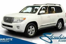 Toyota Land Cruiser SUV 2013