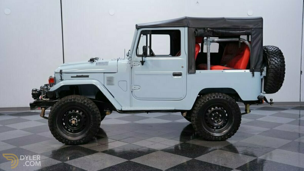 1982 Toyota Land Cruiser FJ40 with Trailer, foto 2