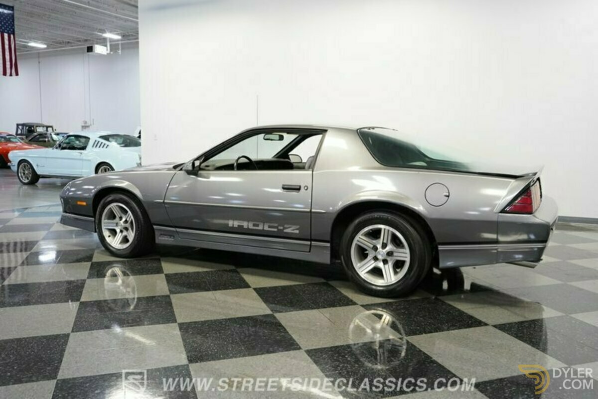 1988 Chevrolet Camaro IROC Z28, foto 9