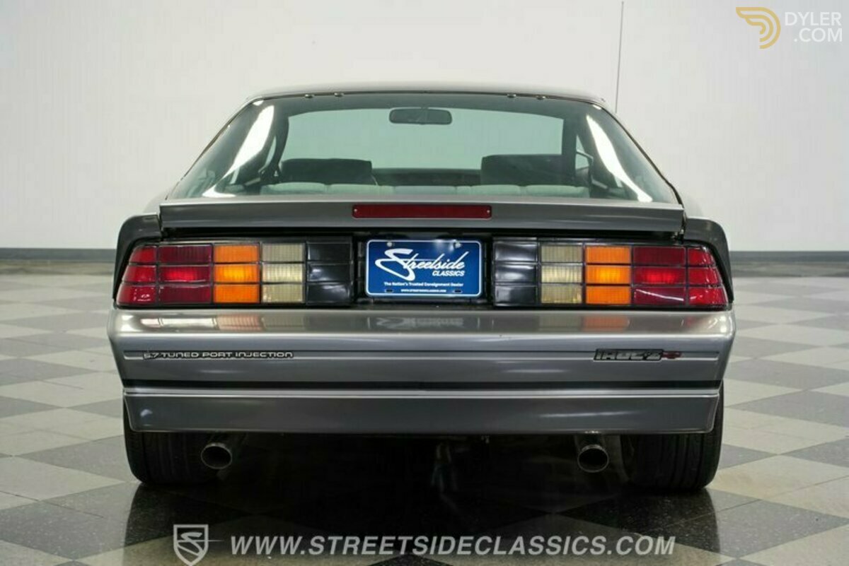 1988 Chevrolet Camaro IROC Z28, foto 11
