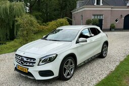 Mercedes-Benz GLA 180 Activity Edition AMG pakket Trakhaak #BEAUTY SUV 2017 Branco