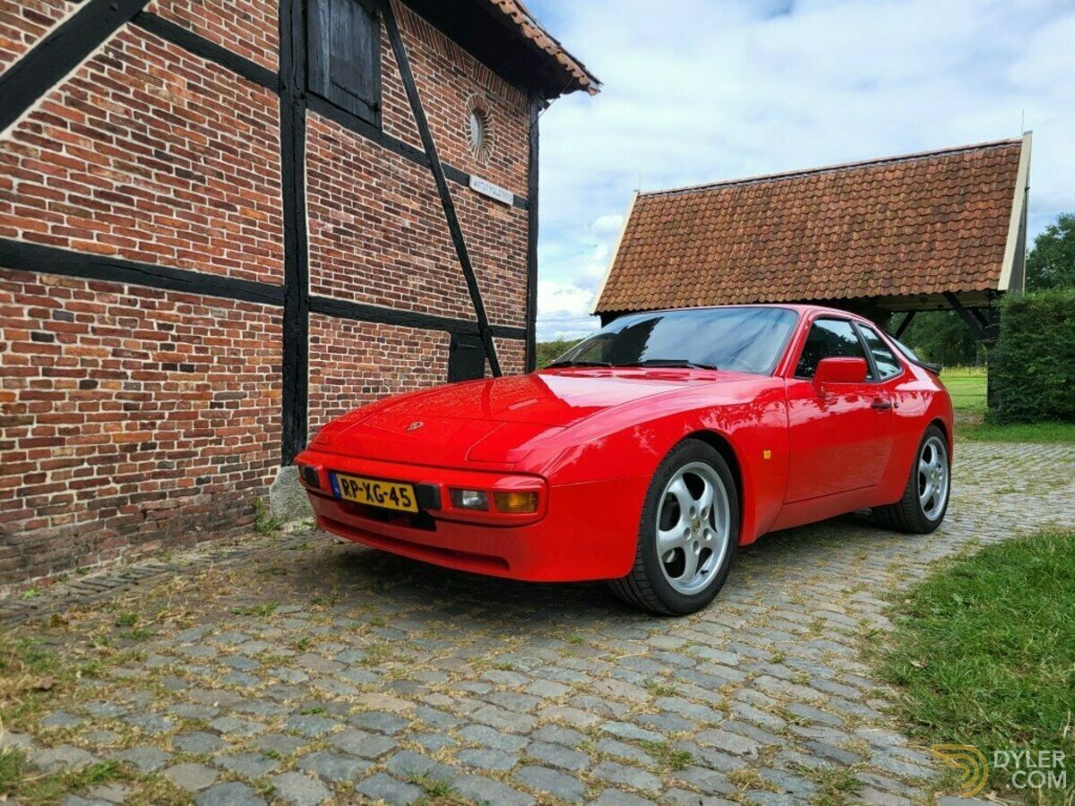 1987 Porsche 944 Type 2 met garantie. 8 x 944 op voorraad, foto 2