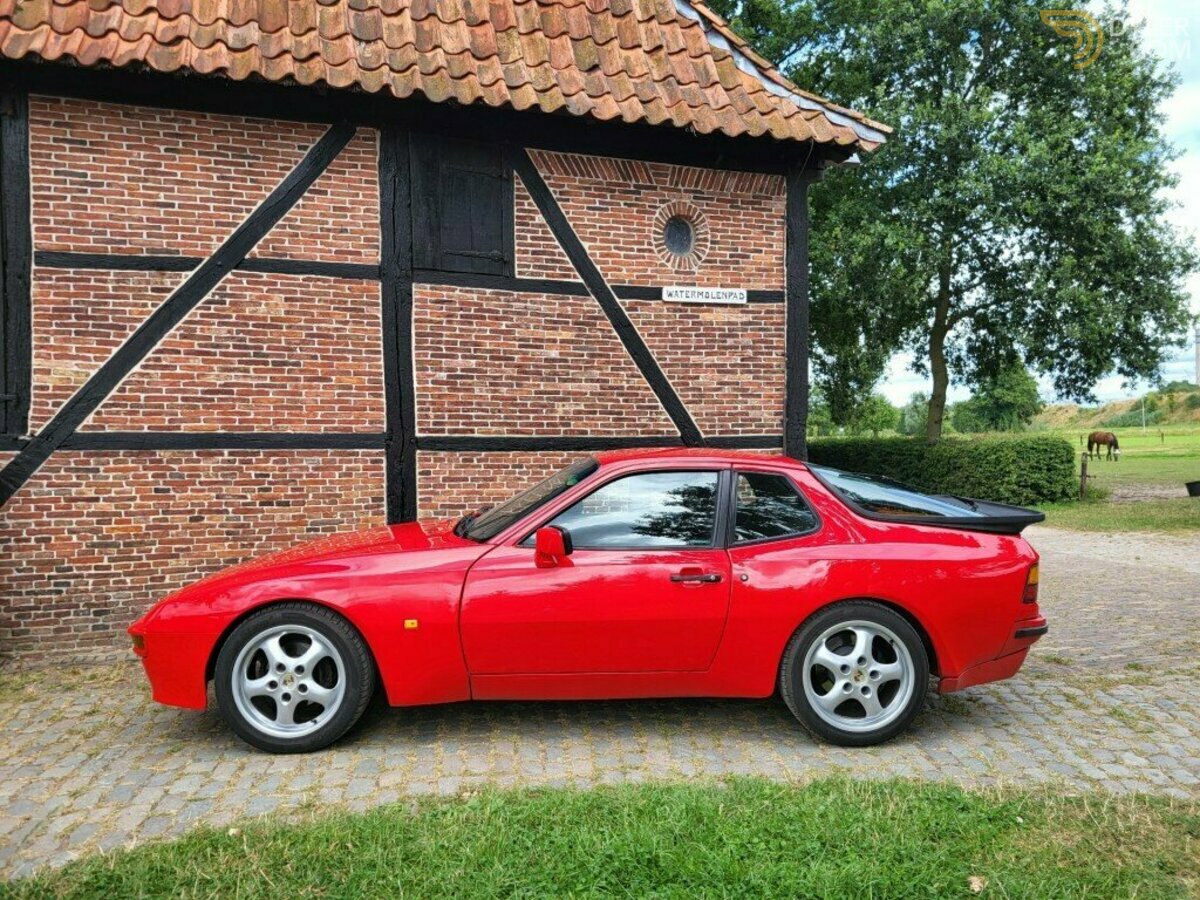 1987 Porsche 944 Type 2 met garantie. 8 x 944 op voorraad, foto 4
