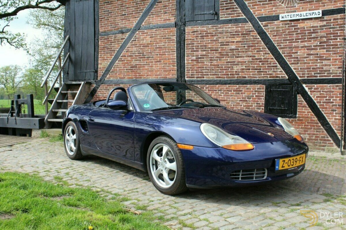 2001 Porsche Boxster 2.7 met garantie. 3 x Boxster op voorraad, foto 1