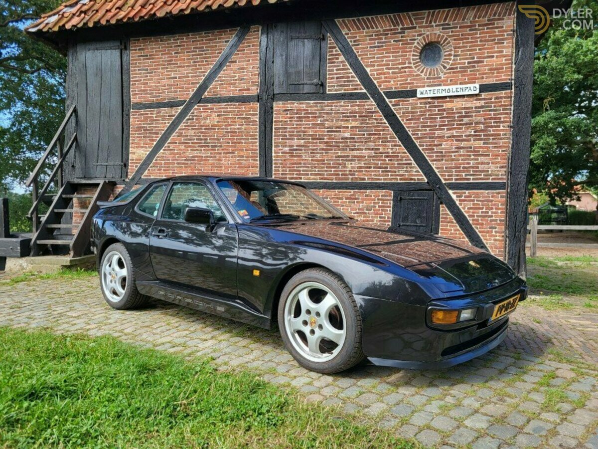 1984 Porsche 944 Airco, 8 x Porsche 944 op voorraad!, foto 1