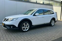Saab 9-3 2.0 T Aero XWD in wit Estate Car 2010 White