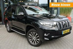 Toyota Hiace 2.8 D-4D 5DRS  EXECUTIVE  A/T VAN Minivan / MPV 2019 Black