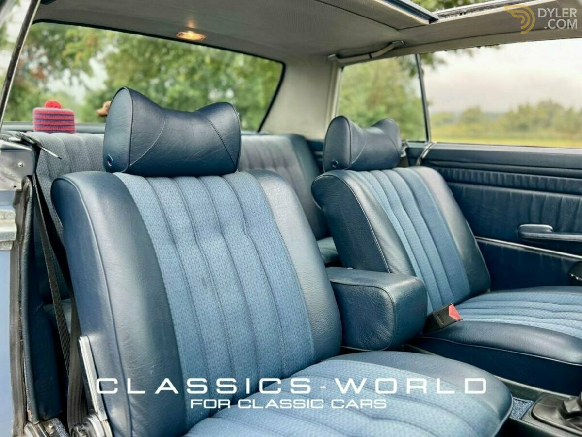 1970 Mercedes-Benz 250 C Coupé  Light Blue Metallic  Manual  Sunroof, foto 11