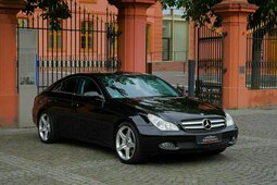 Mercedes-Benz CLS 350 CGI Grand Edition AMG Felgen*Facelift~H&K*... Limousine 2008
