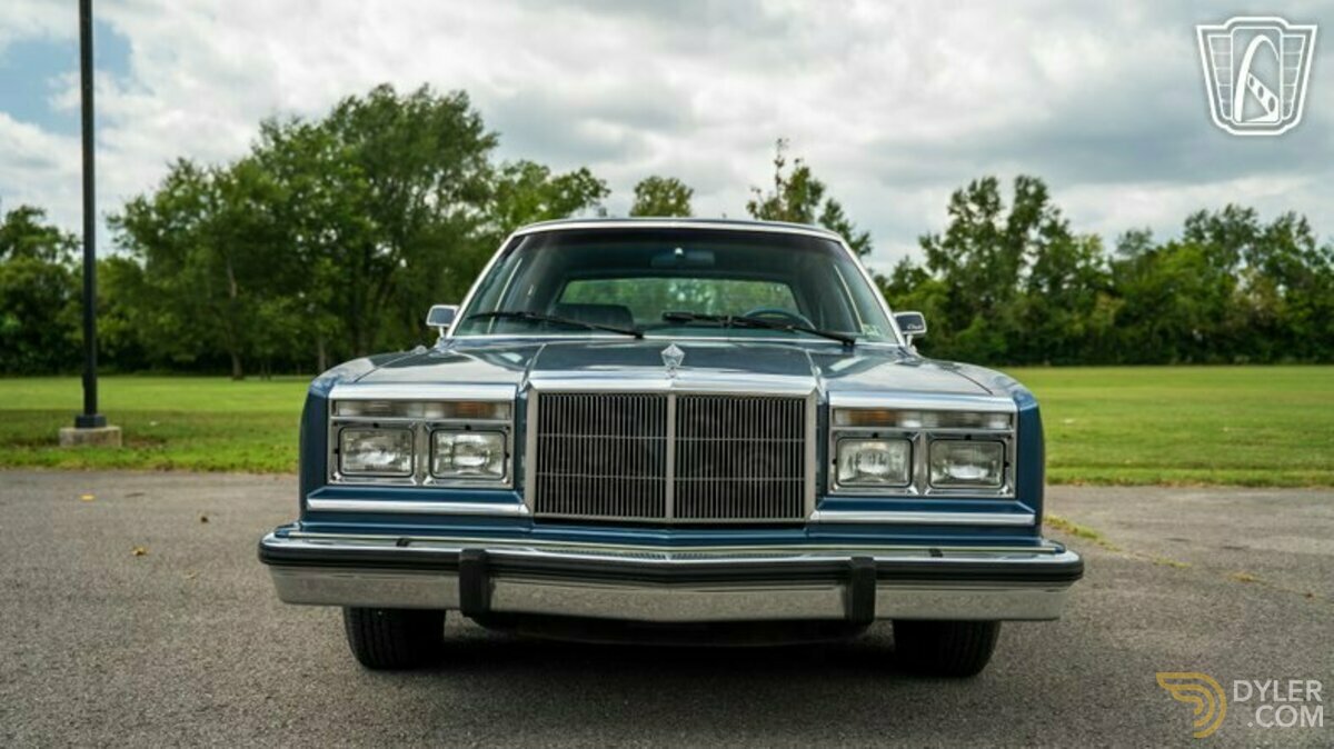 1988 Chrysler Fifth Avenue, foto 3