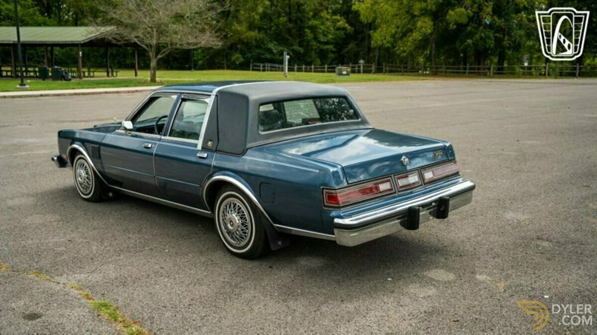 1988 Chrysler Fifth Avenue, foto 11